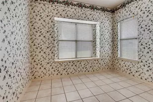 4562 Normandy Way, Grand Prairie, TX 75052 - Photo 9