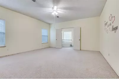 4562 Normandy Way, Grand Prairie, TX 75052 - Photo 13