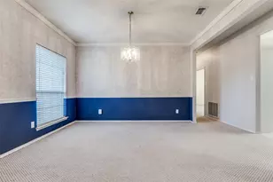 4562 Normandy Way, Grand Prairie, TX 75052 - Photo 5