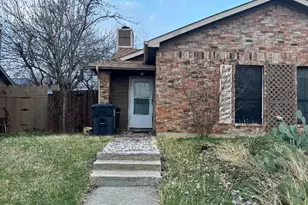 1107 Rimcrest Dr, Arlington, TX 76017 - Photo 1