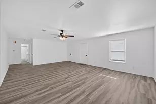 412 Susan Dr, Kennedale, TX 76060 - Photo 3