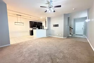 304 Basil St, Garland, TX 75040 - Photo 5