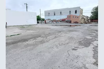 219 N Pearl Street, Trenton, TX 75490 - Photo 3