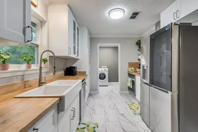 109 N Ash Avenue, Azle, TX 76020 - Photo 13