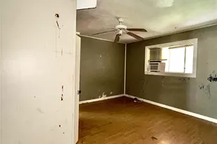 208 Anglin St, Sulphur Springs, TX 75482 - Photo 19