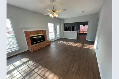 728 Fawn Valley Drive, Allen, TX 75002 - Photo 7