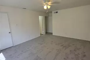 9804 Sophora Cir, Dallas, TX 75249 - Photo 5