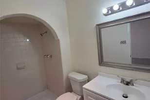 9804 Sophora Cir, Dallas, TX 75249 - Photo 7