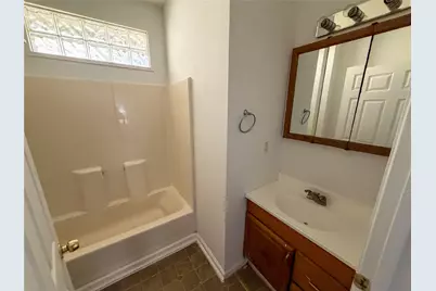 114 E Hull Street, Denison, TX 75021 - Photo 15