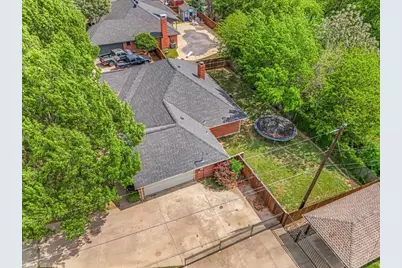 413 Flagstone Drive, Burleson, TX 76028 - Photo 23