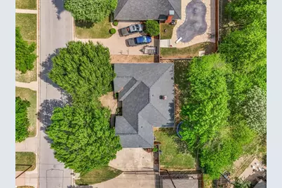 413 Flagstone Drive, Burleson, TX 76028 - Photo 25