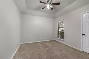 413 Flagstone Dr, Burleson, TX 76028 - Photo 21