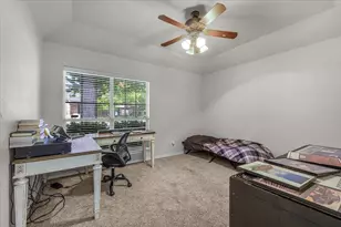 413 Flagstone Dr, Burleson, TX 76028 - Photo 19