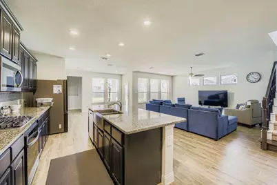 5961 Halls Lake Loop, Fort Worth, TX 76179 - Photo 9