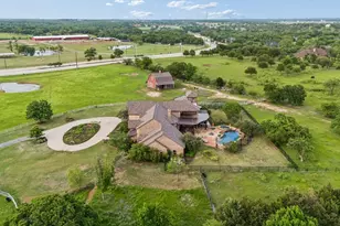 4088 Chimney Rock Dr, Flower Mound, TX 75022 - Photo 3