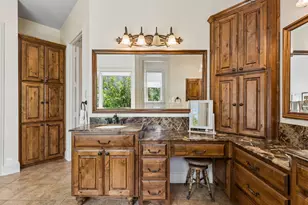 4088 Chimney Rock Dr, Flower Mound, TX 75022 - Photo 23