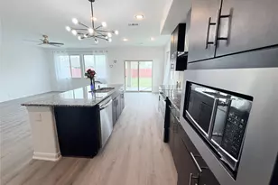 3310 Tanseyleaf Dr, Forney, TX 75126 - Photo 5