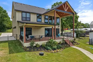 144 Oak Hills Dr, Mabank, TX 75156 - Photo 1