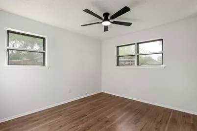 404 Southern Court, Saginaw, TX 76179 - Photo 17