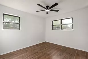 404 Southern Ct, Saginaw, TX 76179 - Photo 17