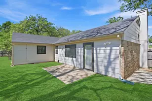 404 Knoll wood Ct, Euless, TX 76039 - Photo 33