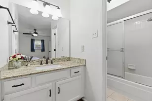 404 Knoll wood Ct, Euless, TX 76039 - Photo 23