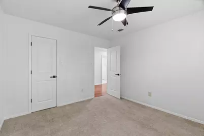 404 Knoll Wood Court, Euless, TX 76039 - Photo 29