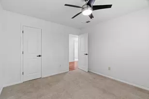 404 Knoll wood Ct, Euless, TX 76039 - Photo 29