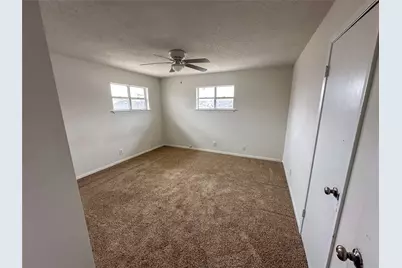 1016 W Gandy Street #4, Denison, TX 75020 - Photo 5