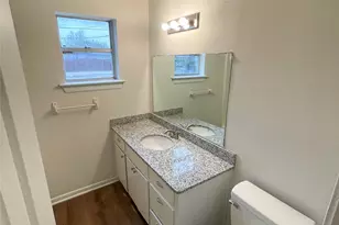 1016 W Gandy St, Denison, TX 75020 - Photo 7