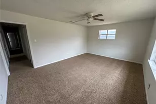 1016 W Gandy St, Denison, TX 75020 - Photo 3