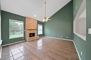 4523 Brittany Ln, Grand Prairie, TX 75052 - Photo 7