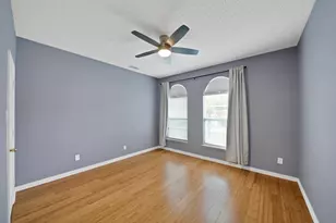 4523 Brittany Ln, Grand Prairie, TX 75052 - Photo 11