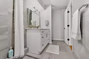 925 Easton Pl, Dallas, TX 75218 - Photo 25