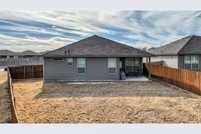 9224 Red Brush Trail, Fort Worth, TX 76131 - Photo 15