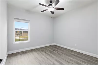 555 Waterloo Drive, Lewisville, TX 75067 - Photo 13