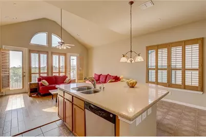 8728 Iron Horse Drive, Irving, TX 75063 - Photo 7