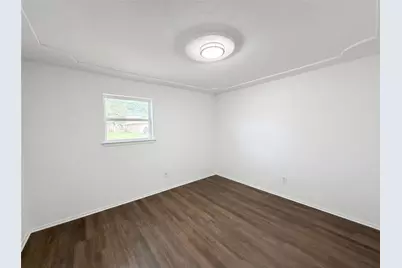 913 Jayellen Court, Burleson, TX 76028 - Photo 9