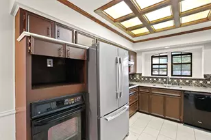 10135 Rita Rd, Dallas, TX 75243 - Photo 7