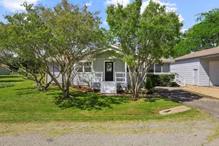 75 Maple Dr, Pottsboro, TX 75076 - Photo 1