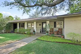 623 Westwood Dr, Sherman, TX 75092 - Photo 3