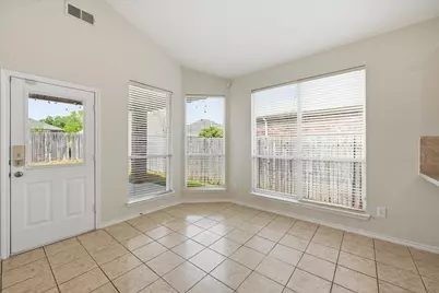 3023 Stallion Crossing, Irving, TX 75060 - Photo 11