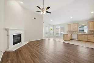 3023 Stallion Crossing, Irving, TX 75060 - Photo 5