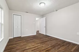 2336 Glencrest Dr, Fort Worth, TX 76119 - Photo 17