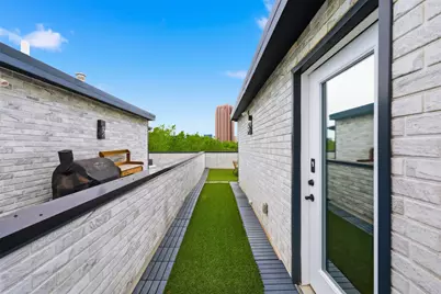 1920 Caddo Street #204, Dallas, TX 75204 - Photo 31