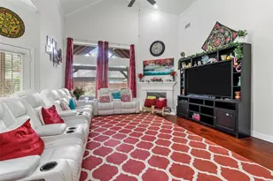 1121 Horsemint Dr, Little Elm, TX 75068 - Photo 17