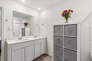 8133 Danny Scarth Ln, Fort Worth, TX 76120 - Photo 13