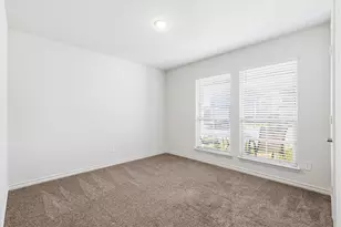 8133 Danny Scarth Ln, Fort Worth, TX 76120 - Photo 17