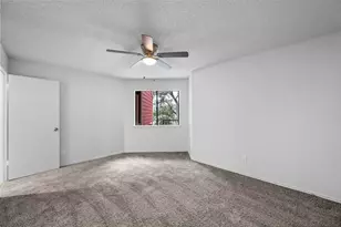 9825 Walnut St, Dallas, TX 75243 - Photo 33