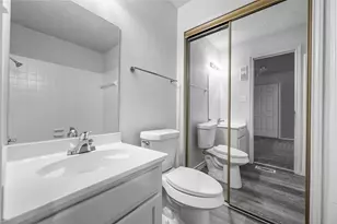 9825 Walnut St, Dallas, TX 75243 - Photo 31